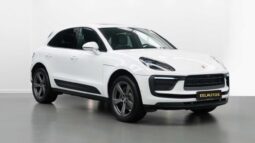 2024 PORSCHE MACAN